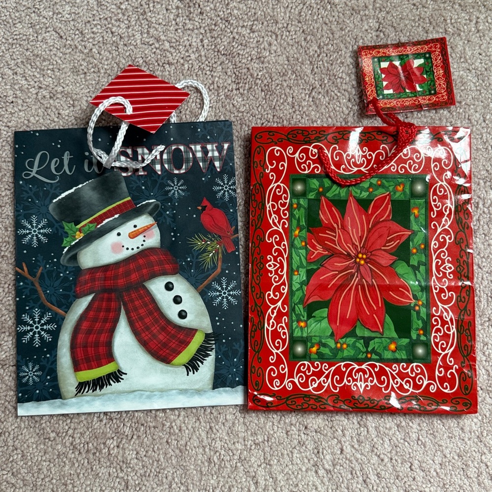 🔥10/$15 Christmas Gift Bags